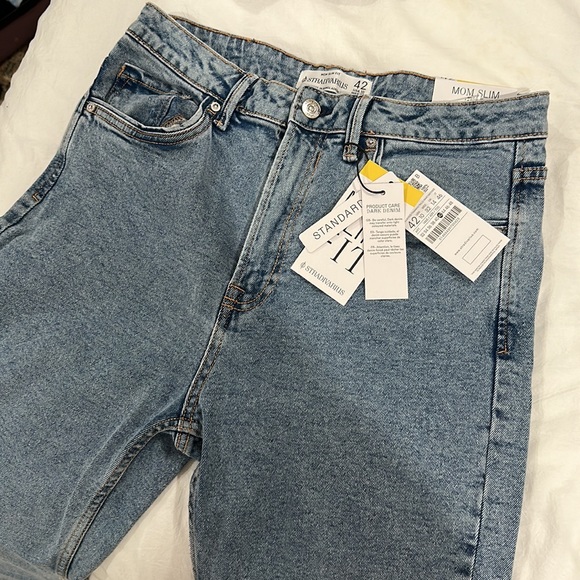 Stradivarius standard mom slim fit size 42 US 10 - Picture 2 of 4